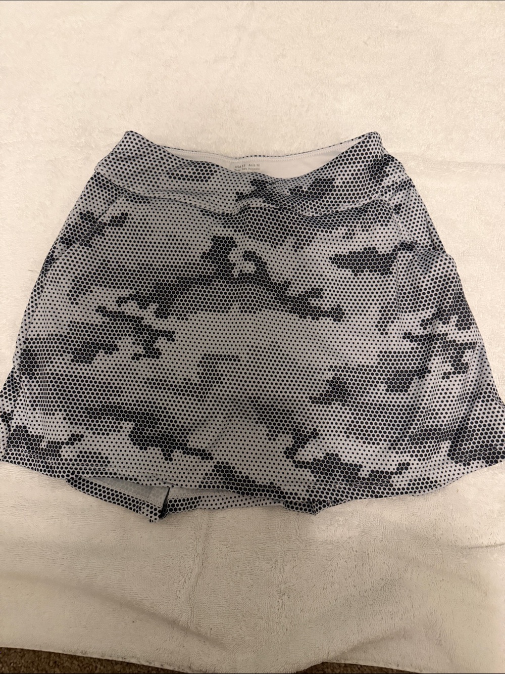 Gray & Black Mesh Camouflage Active Skort